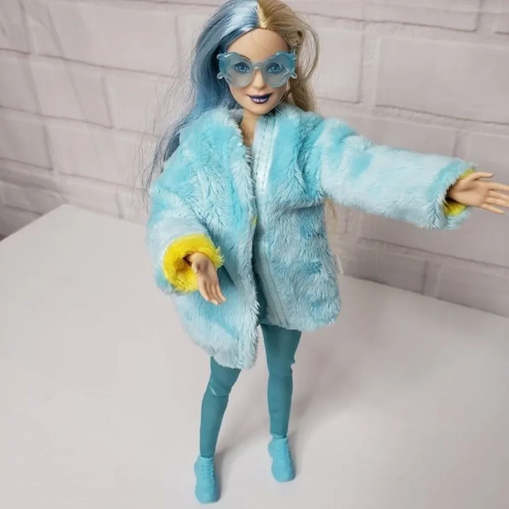 Barbie Cutie Reveal Doll Teddy Bear as Dolphin Plush Costume Toy HRK25 Loose